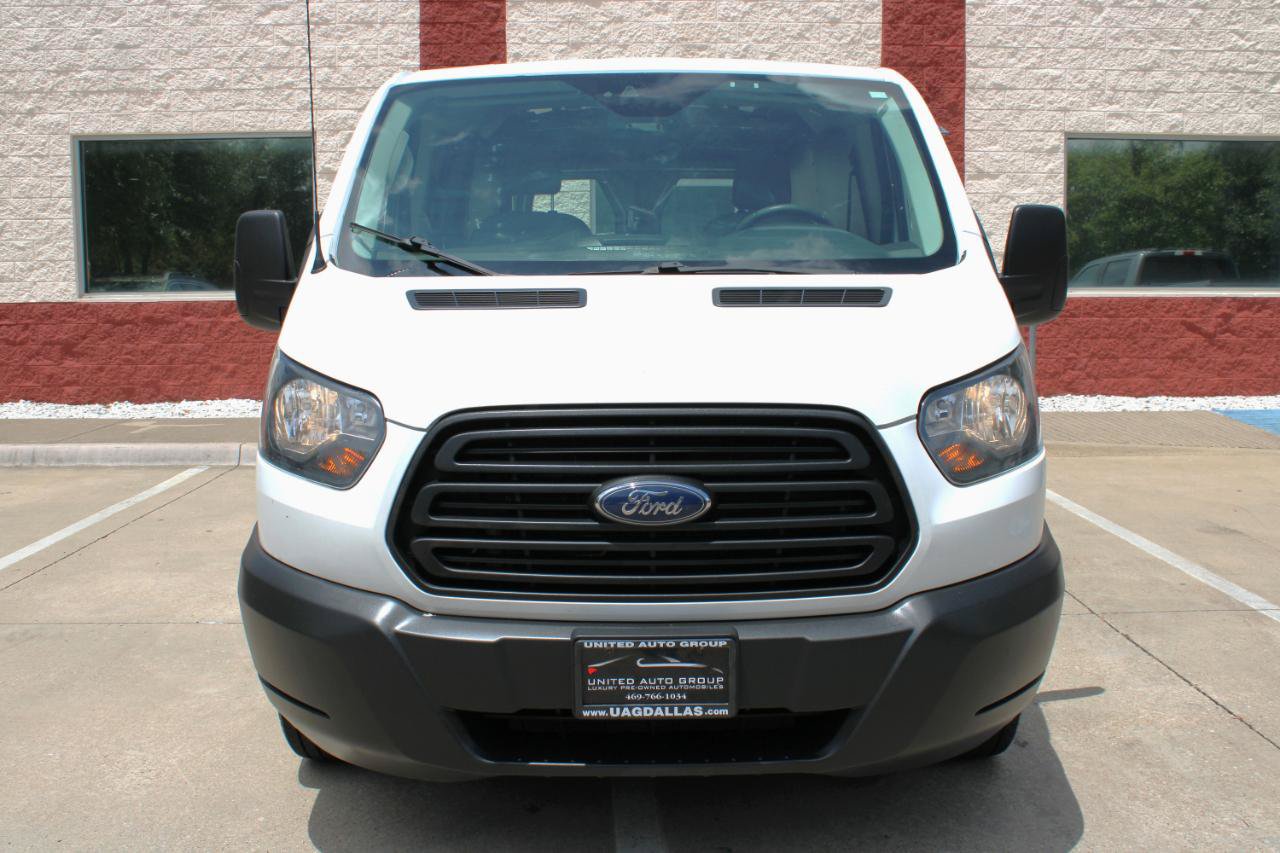 Used 2019 Ford Transit 150 130 Low Roof RWD image 3