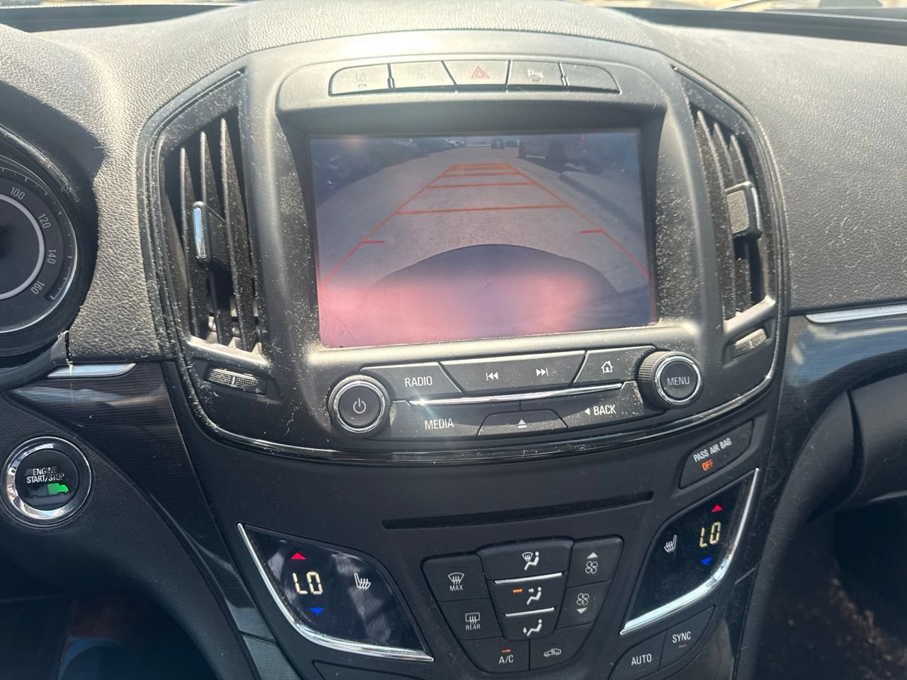 Used 2016 Buick Regal Premium w/ Driver Confidence Package #2 FWD image 12