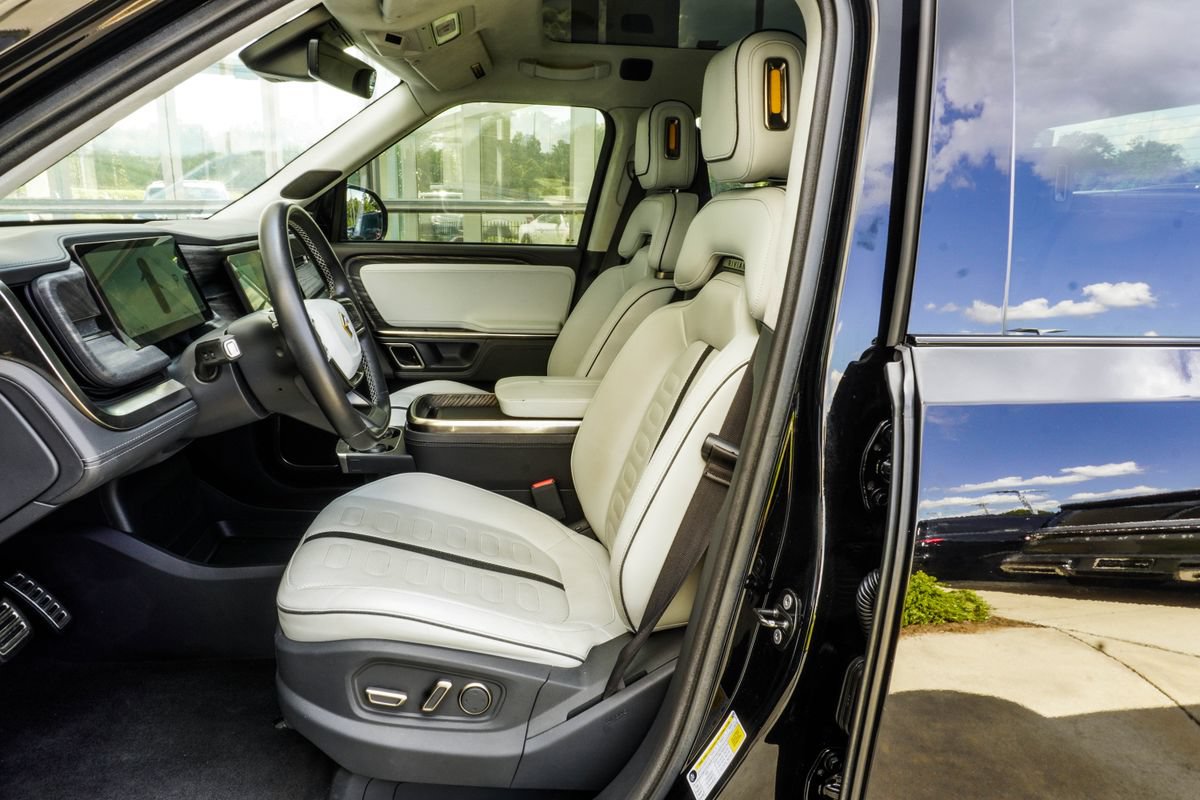 Used 2022 Rivian R1T Adventure AWD/4WD image 34