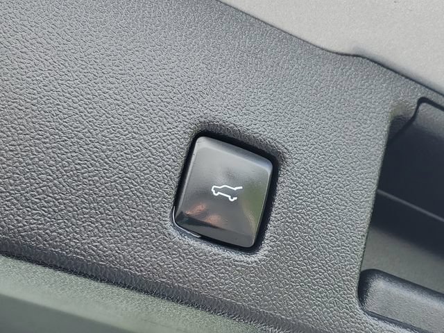 Certified 2024 Ford Escape ST-Line w/ Tech Pack #1 AWD/4WD image 36