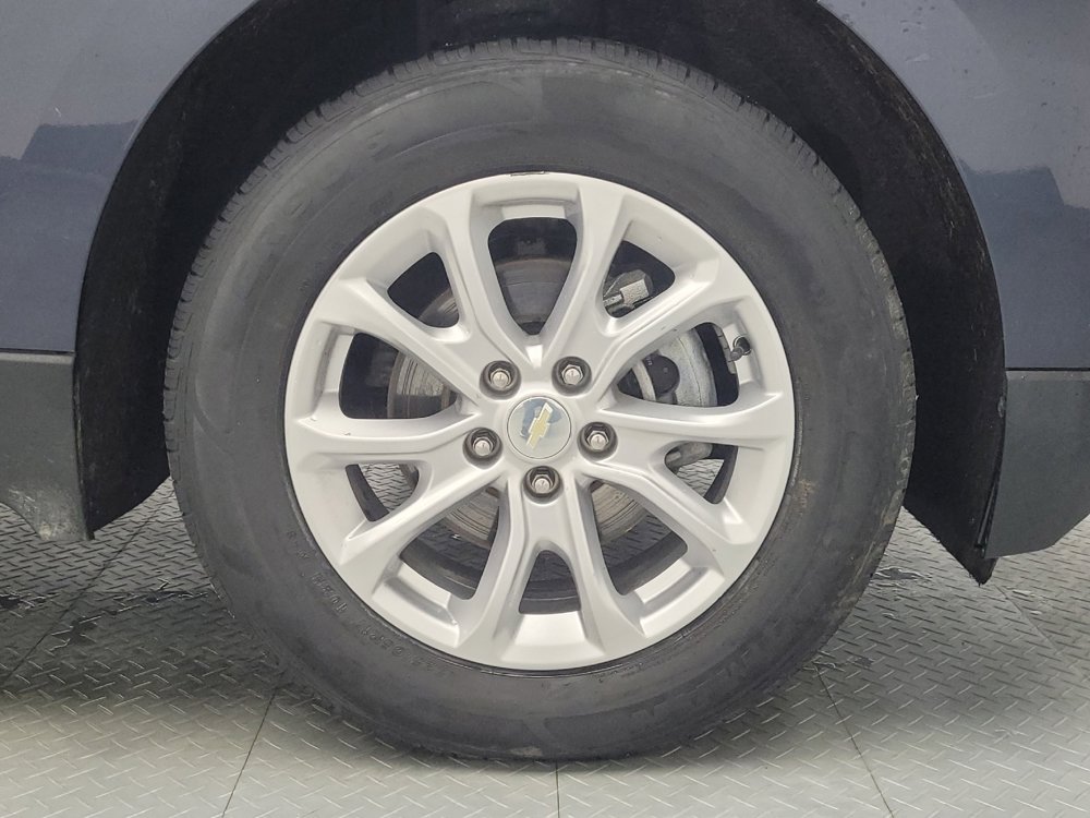 Used 2018 Chevrolet Equinox LS image 31