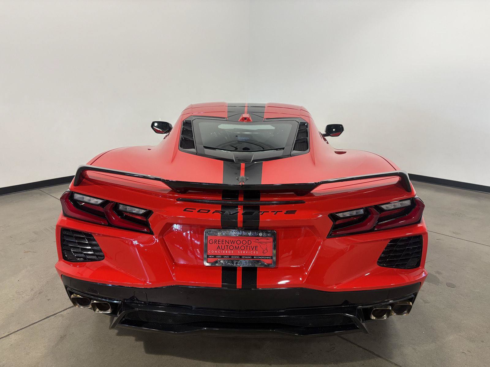 Used 2022 Chevrolet Corvette Stingray Preferred Cpe w/ Z51 Performance Package RWD image 4