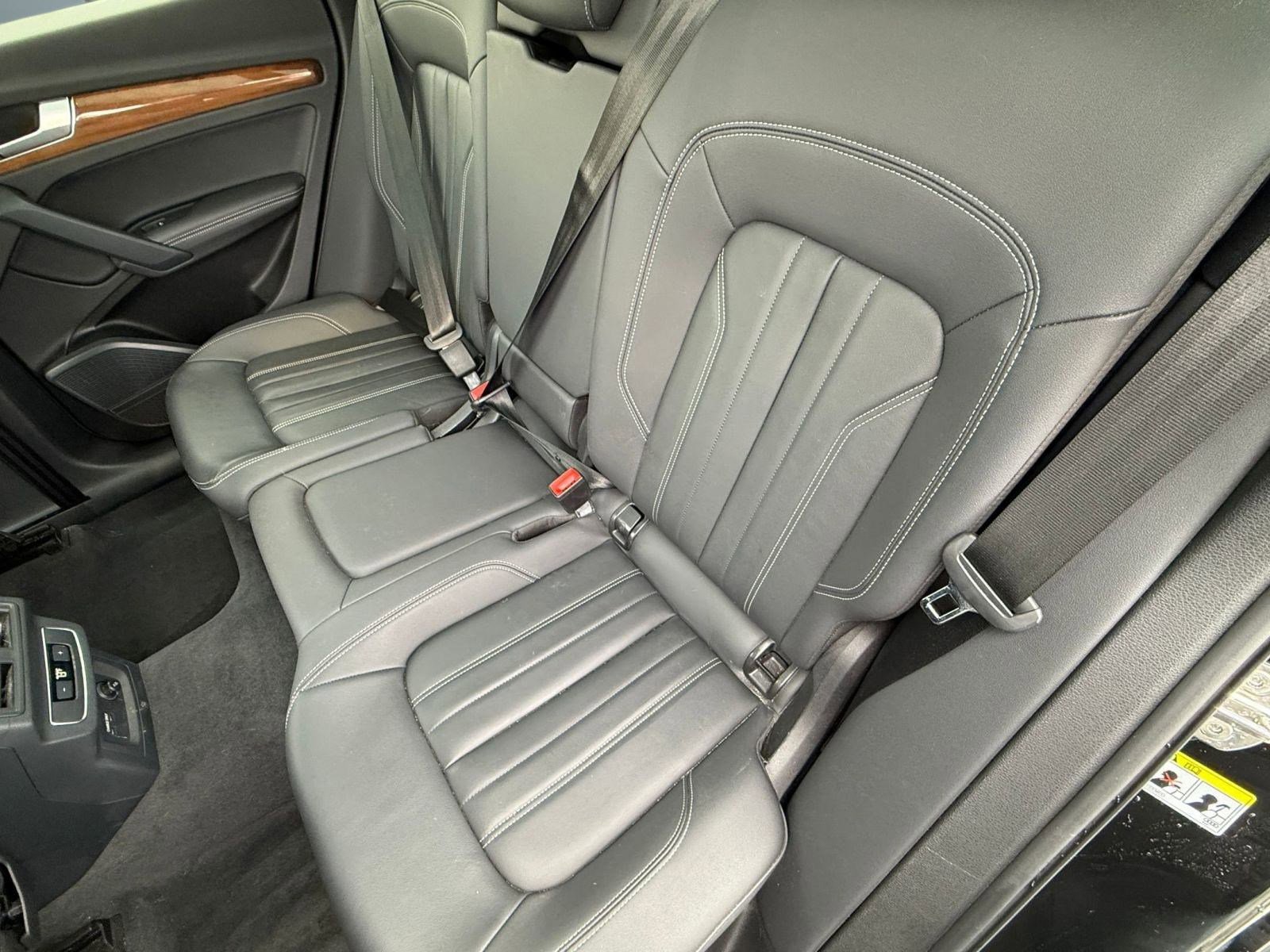 Used 2023 Audi Q5 2.0T Premium Plus w/ Premium Plus Package image 29