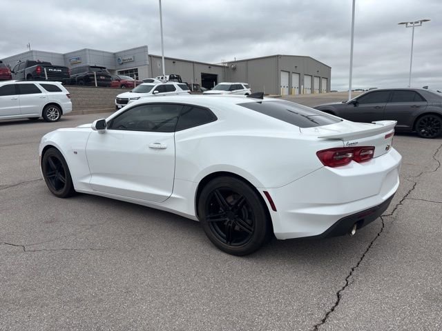 Used 2019 Chevrolet Camaro LT image 7