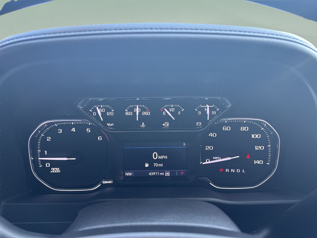 Used 2022 GMC Sierra 1500 AT4 AWD/4WD image 31
