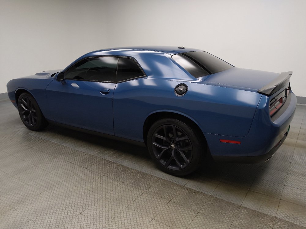 Used 2020 Dodge Challenger SXT w/ Blacktop Package RWD image 3