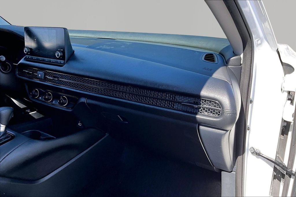 Used 2024 Honda HR-V LX image 19