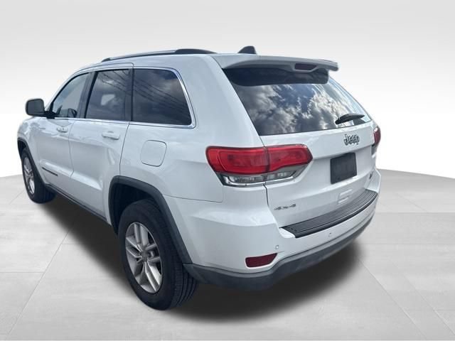 Used 2017 Jeep Grand Cherokee Laredo w/ Quick Order Package 23E AWD/4WD image 8