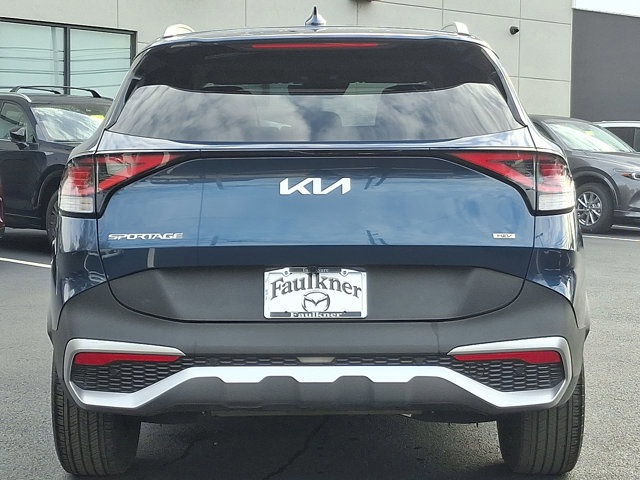 Used 2023 Kia Sportage EX image 5