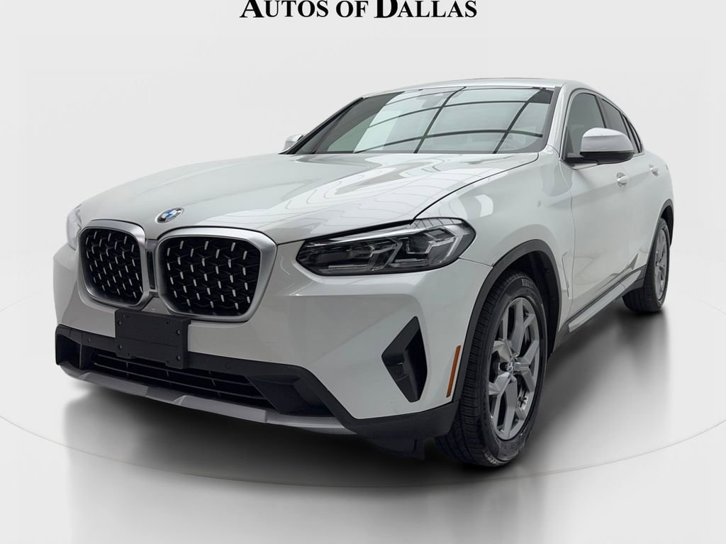 Used 2025 BMW X4 xDrive30i image 4