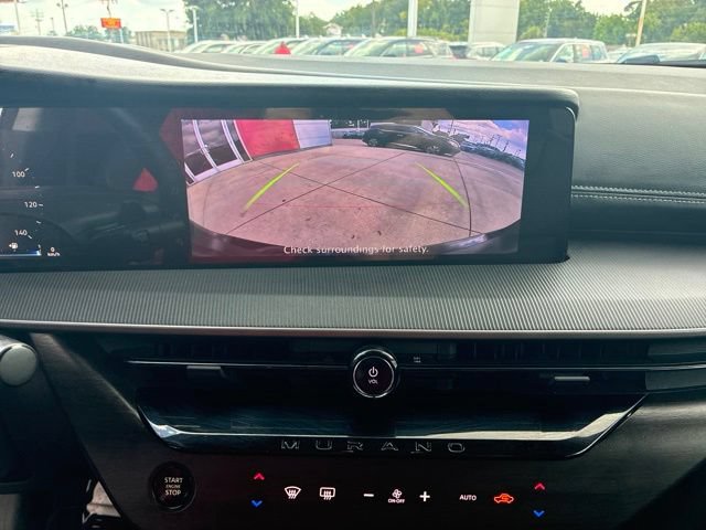 Used 2025 Nissan Murano SV FWD image 14