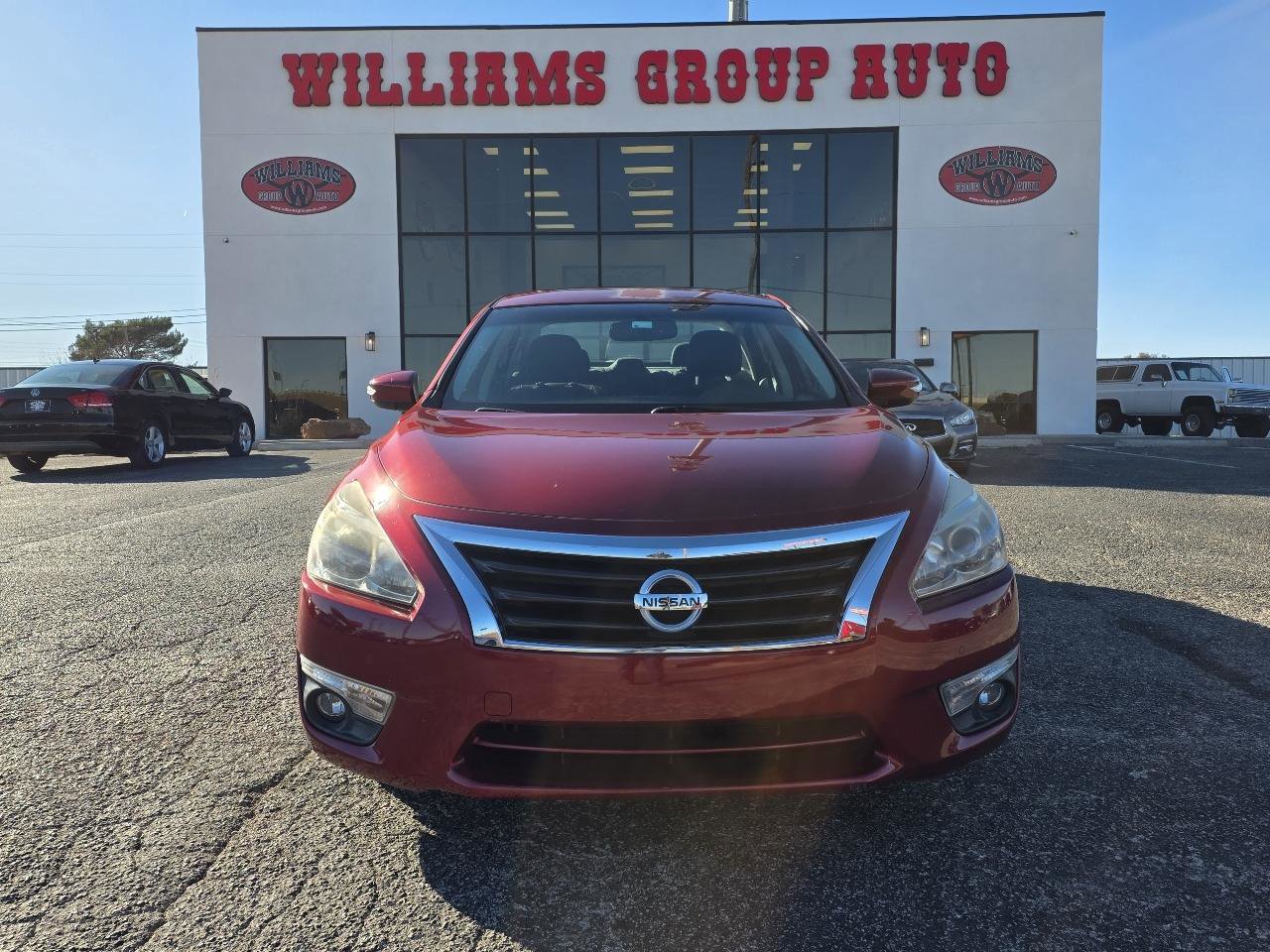Used 2015 Nissan Altima 3.5 SL FWD image 2