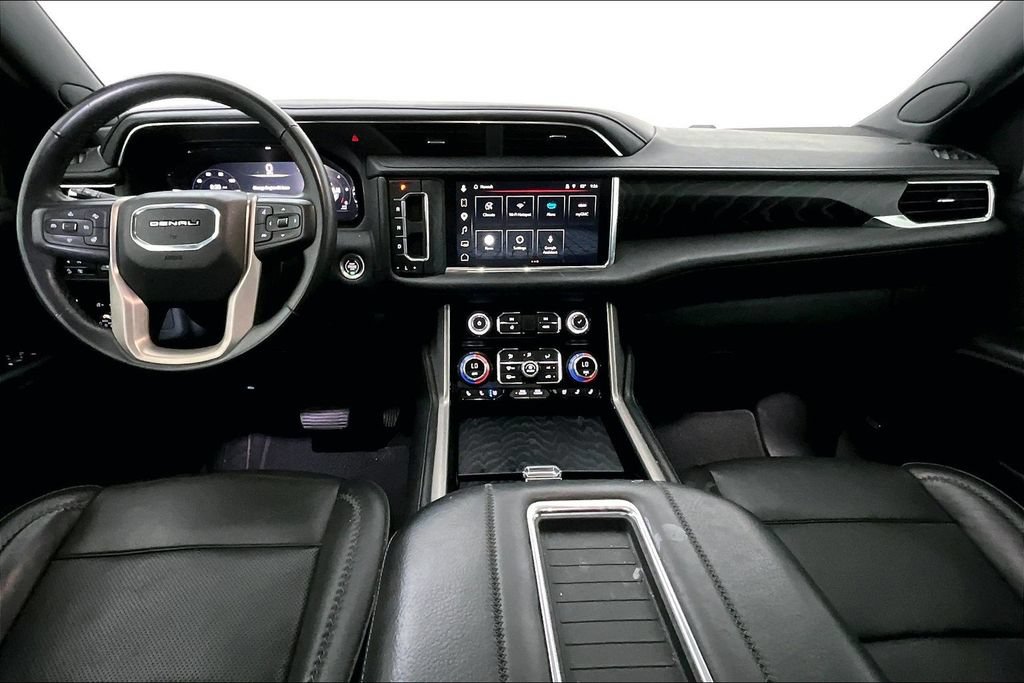 Used 2023 GMC Yukon Denali AWD/4WD image 18