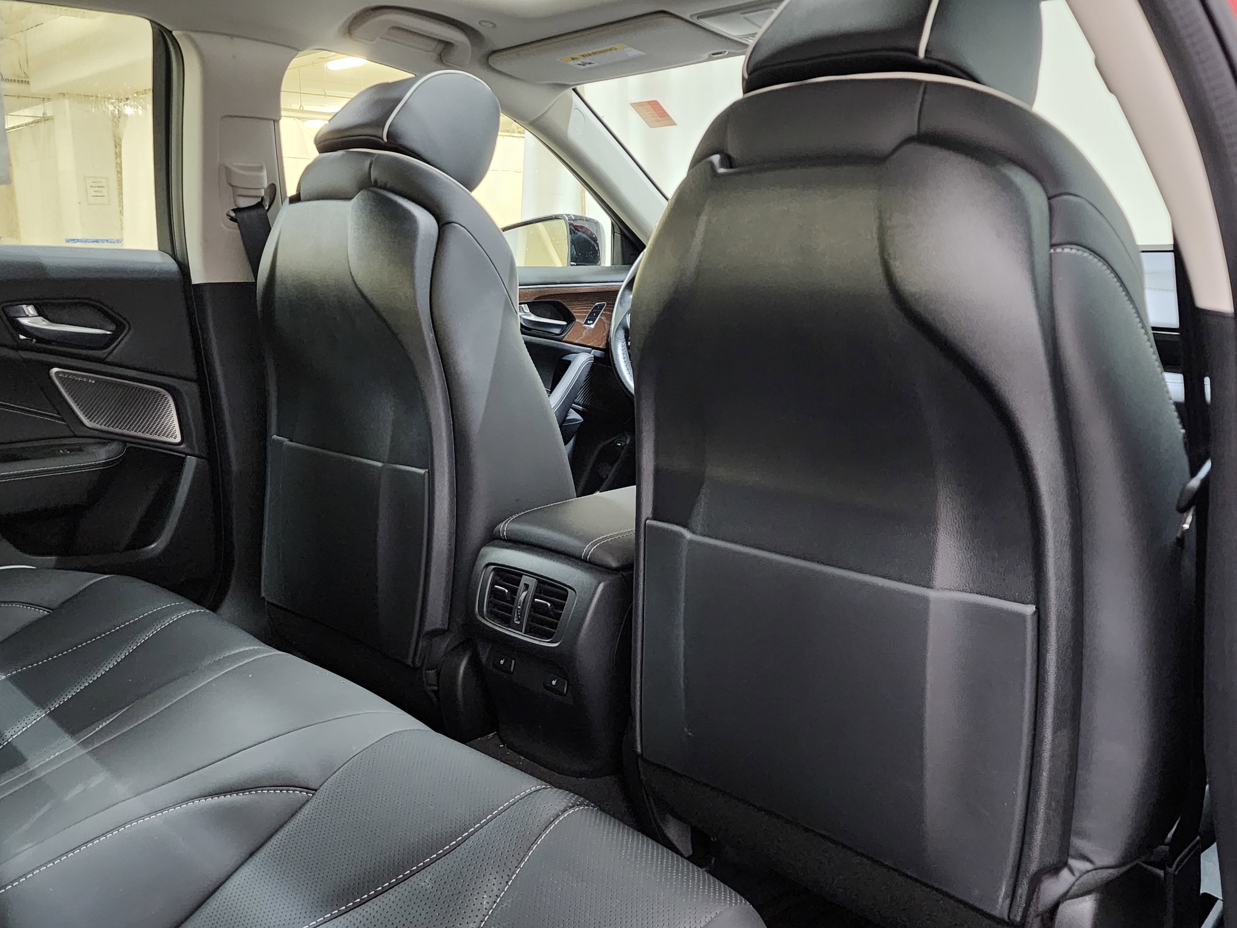 Certified 2023 Acura TLX SH-AWD w/ Advance Package image 18