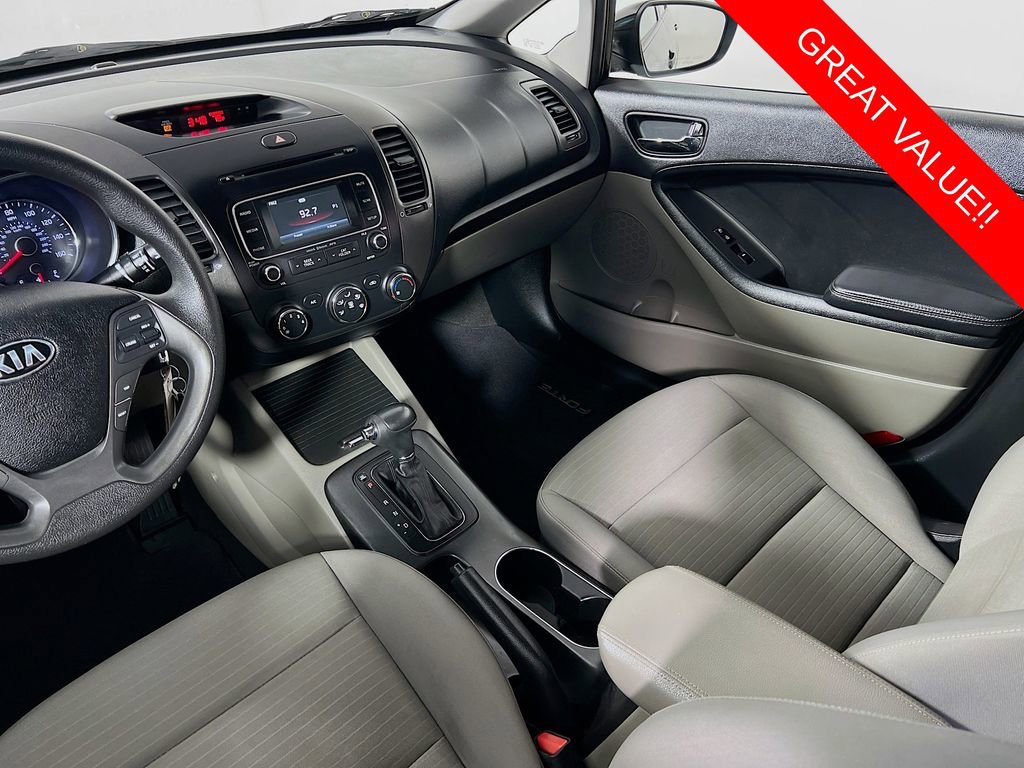 Used 2016 Kia Forte LX w/ LX Popular Package image 21