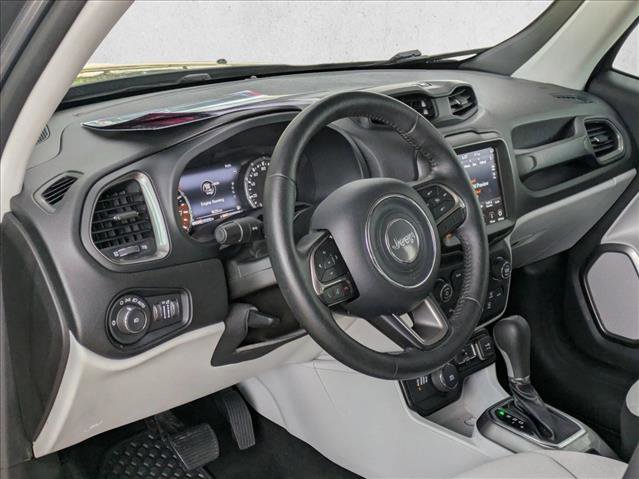 Used 2022 Jeep Renegade Latitude w/ Convenience Group AWD/4WD image 10