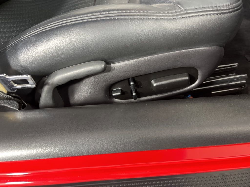 Used 1999 Chevrolet Corvette Coupe w/ Roof Pkg image 8