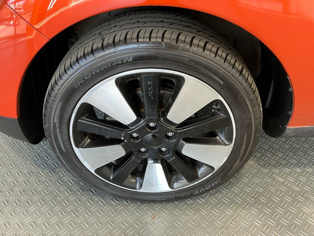 Used 2018 Kia Soul + image 36