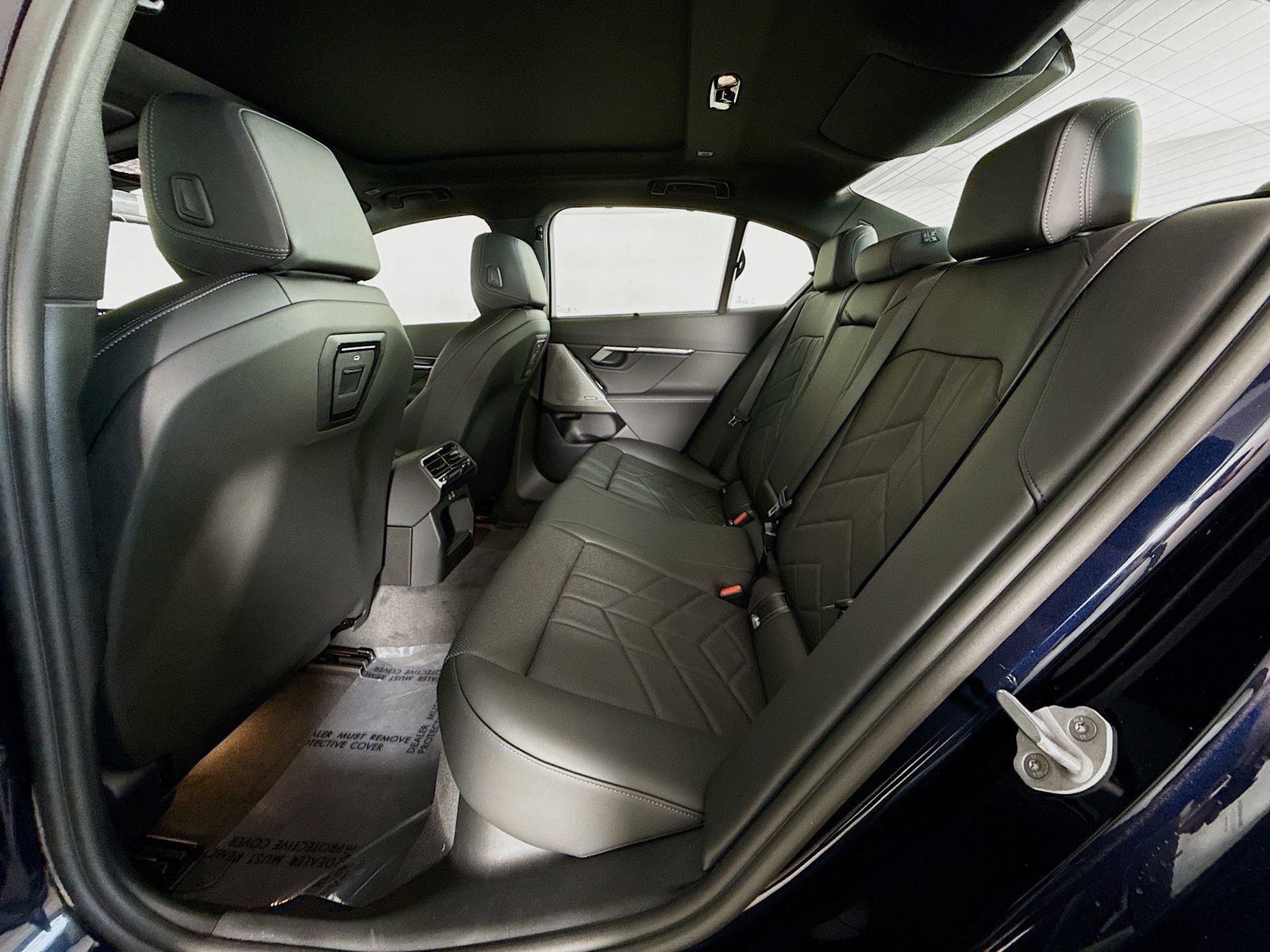 New 2026 BMW i5 eDrive40 w/ Executive Package image 26