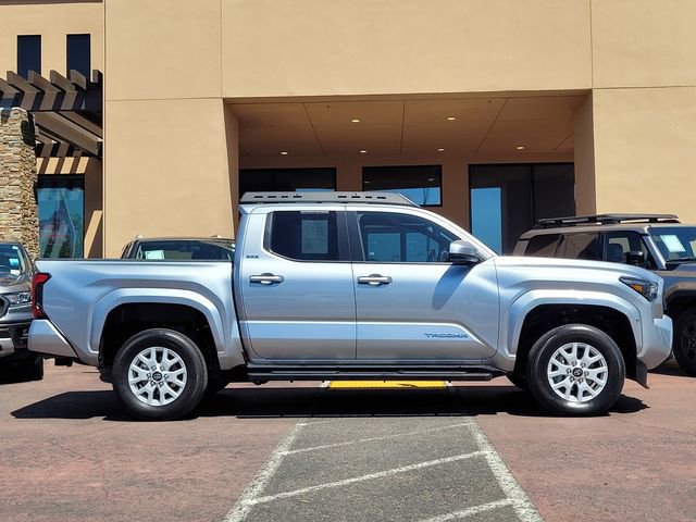 Certified 2024 Toyota Tacoma SR5 AWD/4WD image 5