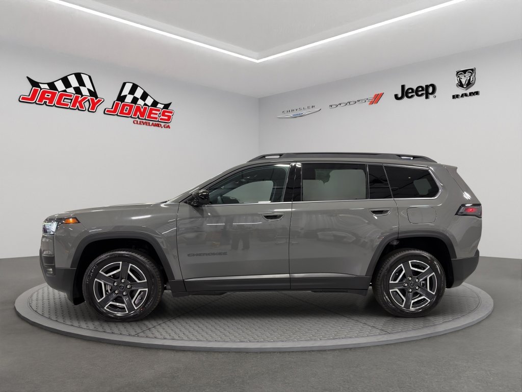 New 2026 Jeep Cherokee Laredo video 2