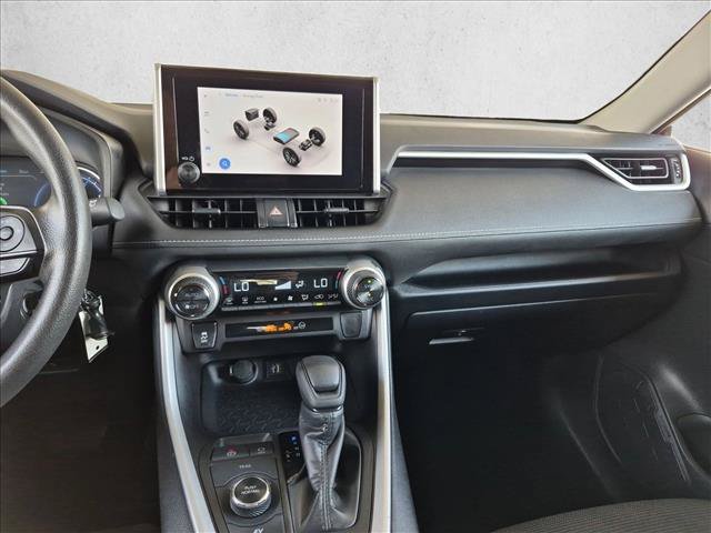 Certified 2025 Toyota RAV4 LE AWD/4WD image 15