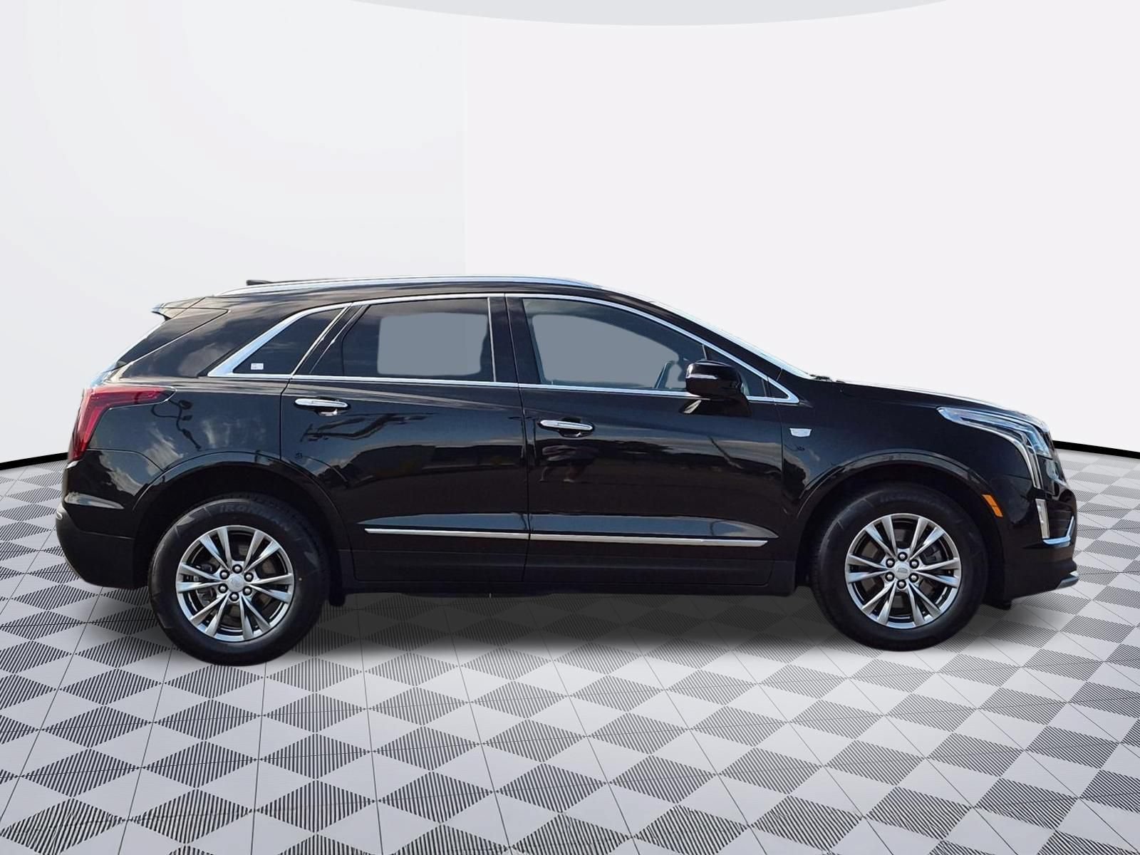 Certified 2023 Cadillac XT5 Premium Luxury AWD/4WD image 8