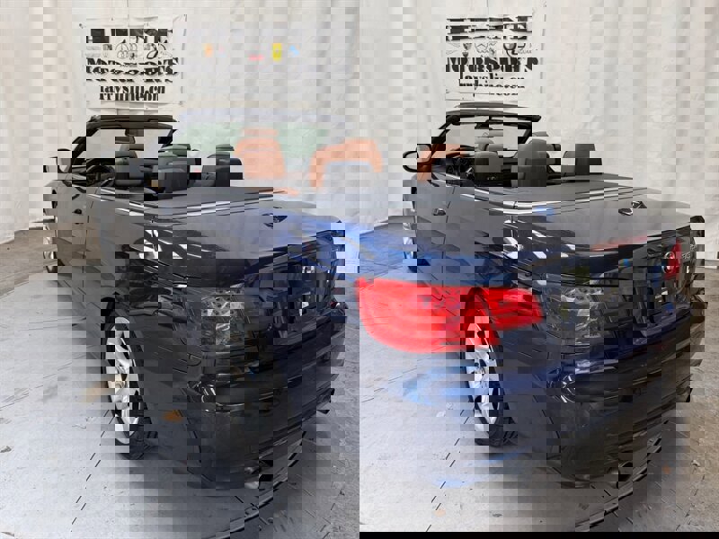 Used 2011 BMW 335i Convertible RWD image 4