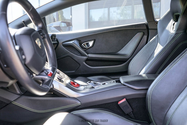 Used 2017 Lamborghini Huracan LP 580-2 RWD image 45