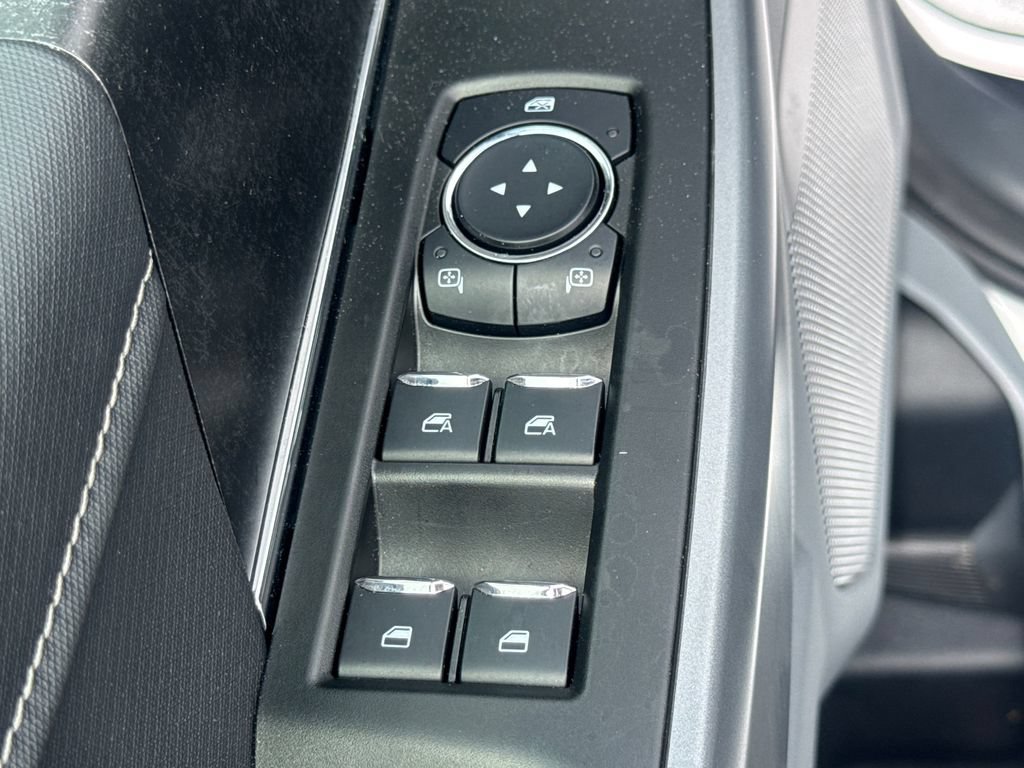 Used 2025 Ford F150 Lightning Flash AWD/4WD image 27