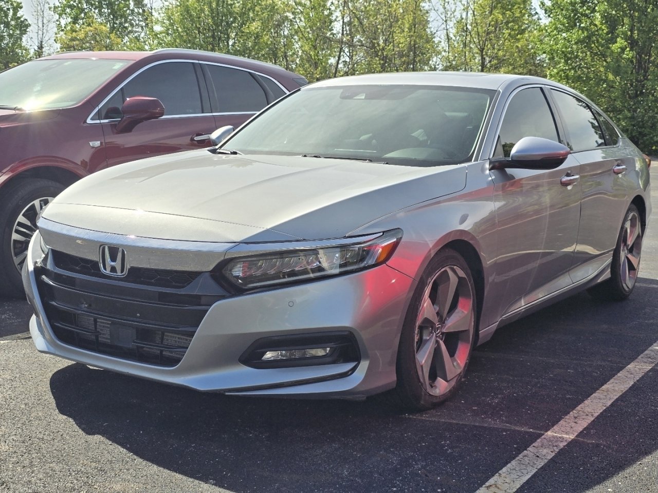 Used 2018 Honda Accord Touring image 3