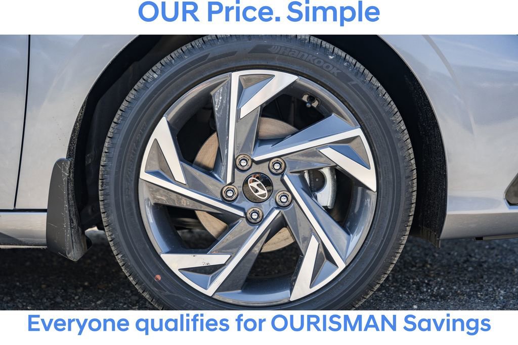 New 2025 Hyundai Elantra Limited image 14