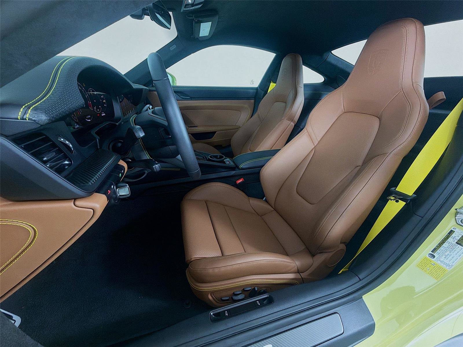 Used 2026 Porsche 911 GT3 RWD image 5
