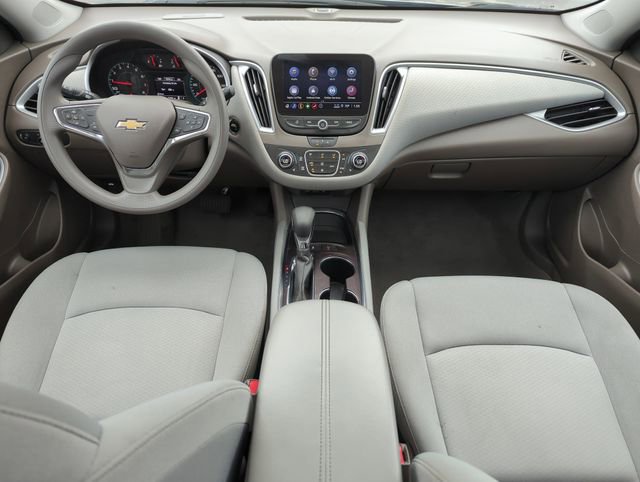 Used 2024 Chevrolet Malibu LT FWD image 14