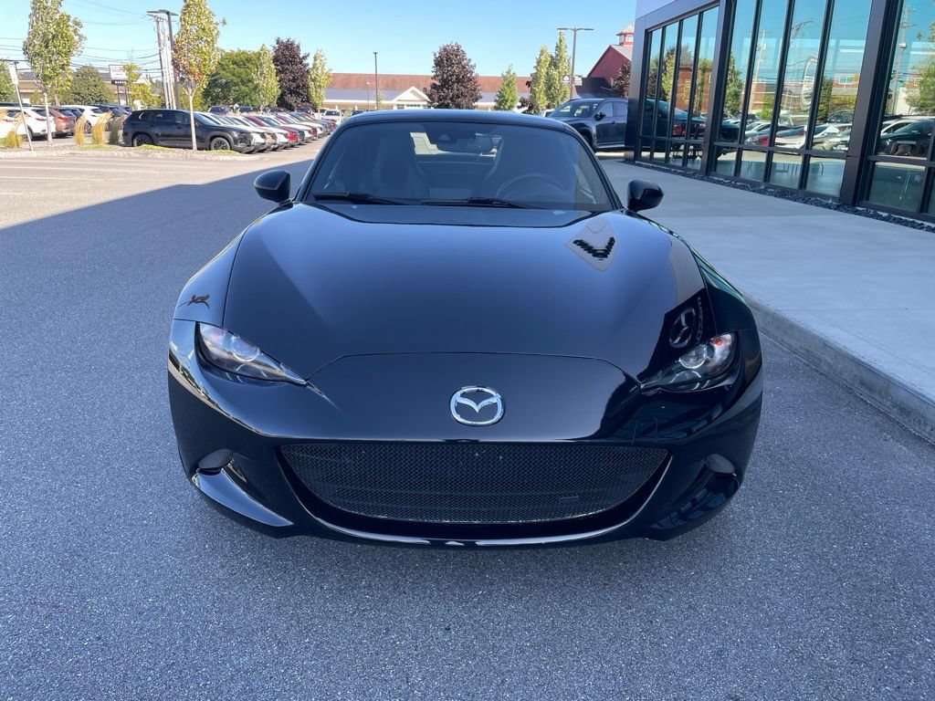 Used 2019 MAZDA MX-5 Miata RF Grand Touring w/ GT-S Package RWD image 2