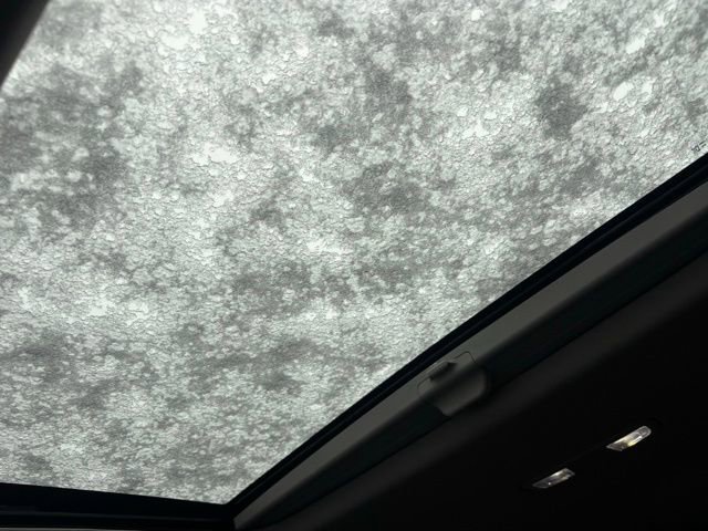 Used 2021 Buick Enclave Avenir w/ Avenir Technology Package image 14