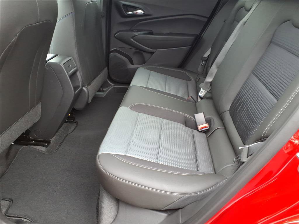New 2026 Chevrolet Trax LT w/ Driver Confidence Package image 8