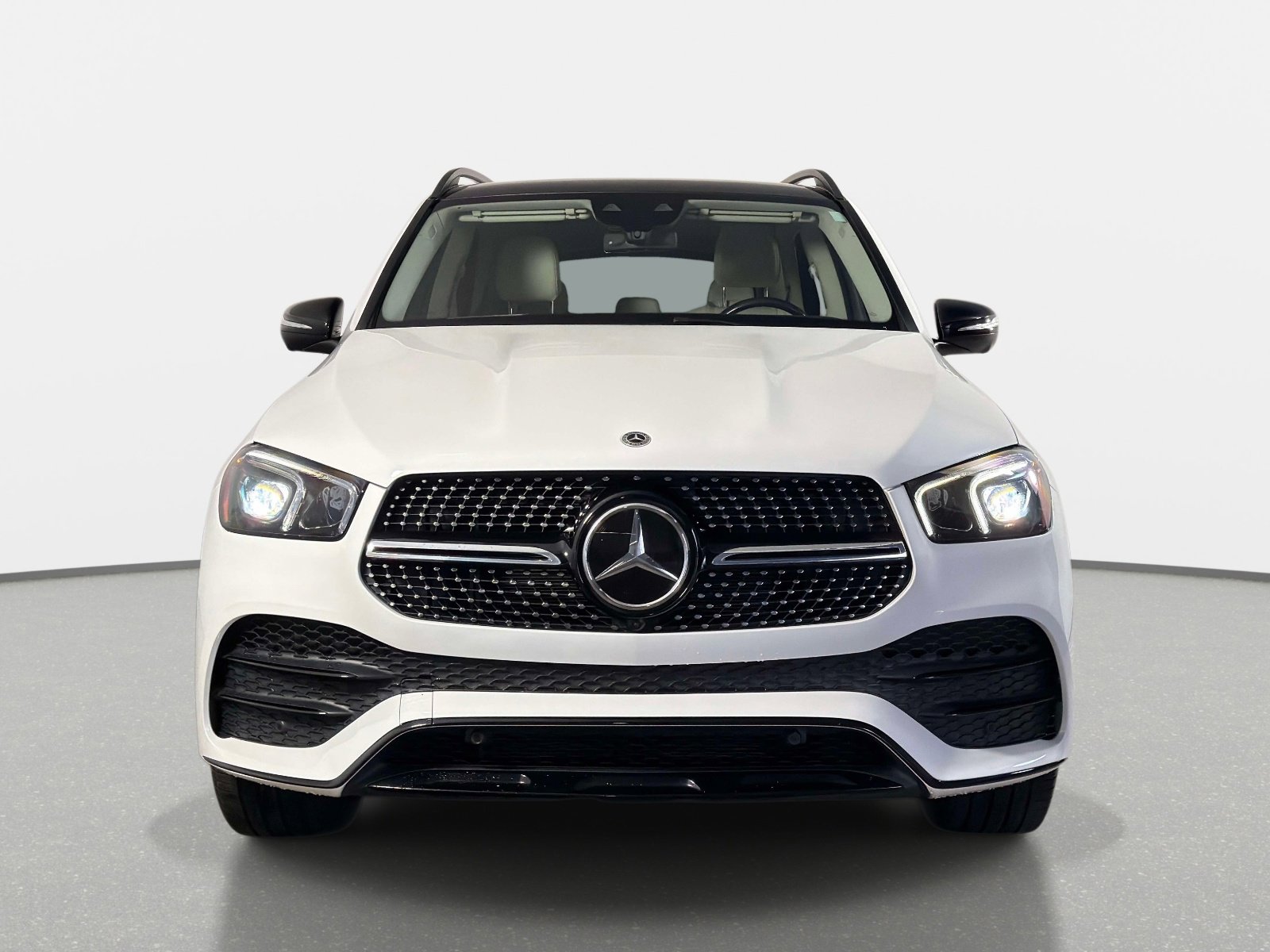 Used 2025 Mercedes-Benz GLC 350e 4MATIC image 8