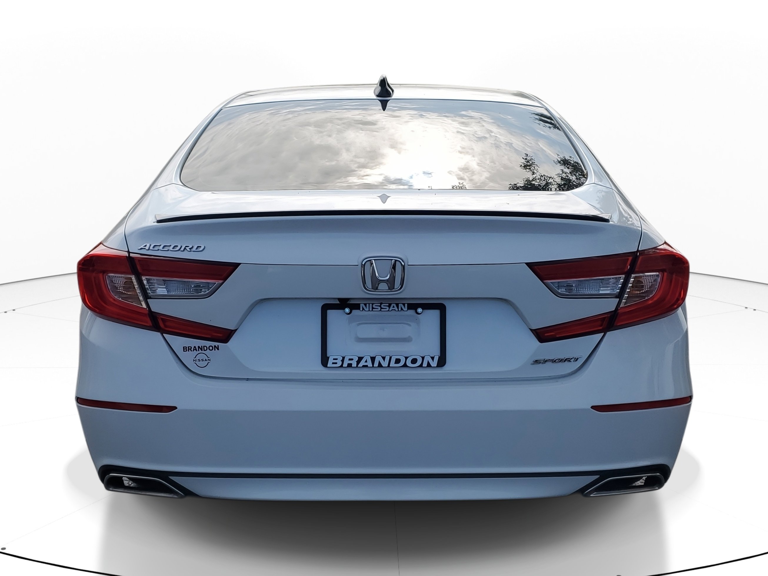 Used 2022 Honda Accord Sport image 6