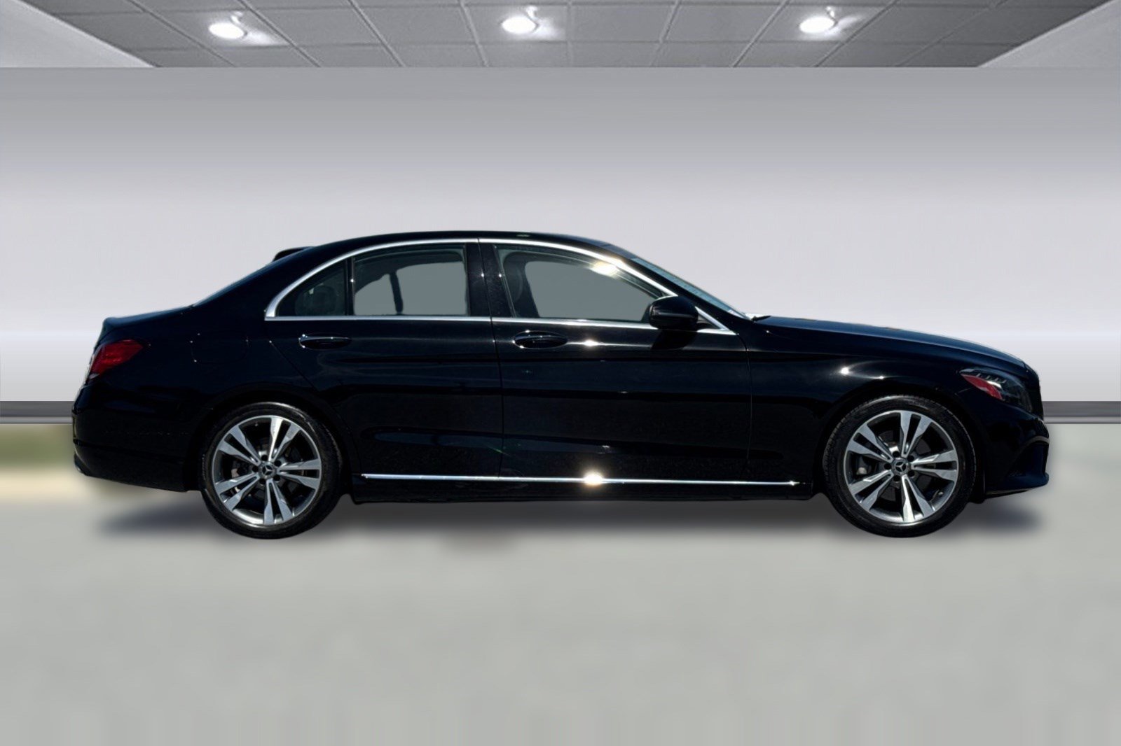 Used 2021 Mercedes-Benz C 300 Sedan image 7