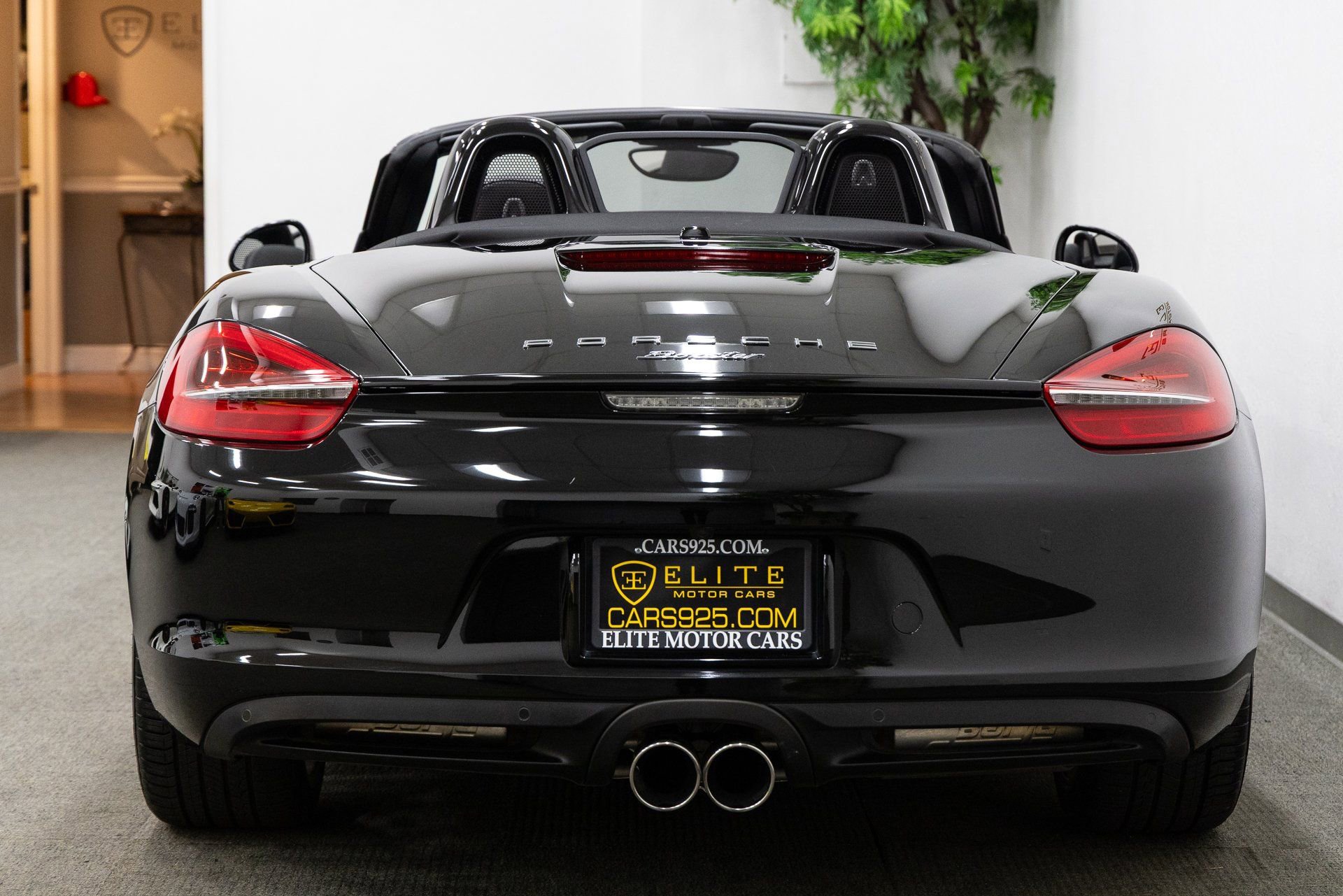 Used 2016 Porsche Boxster Black Edition image 4