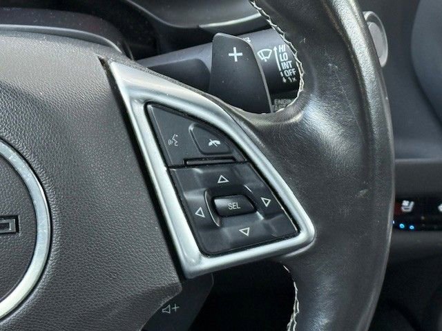 Used 2020 Chevrolet Camaro LT image 26