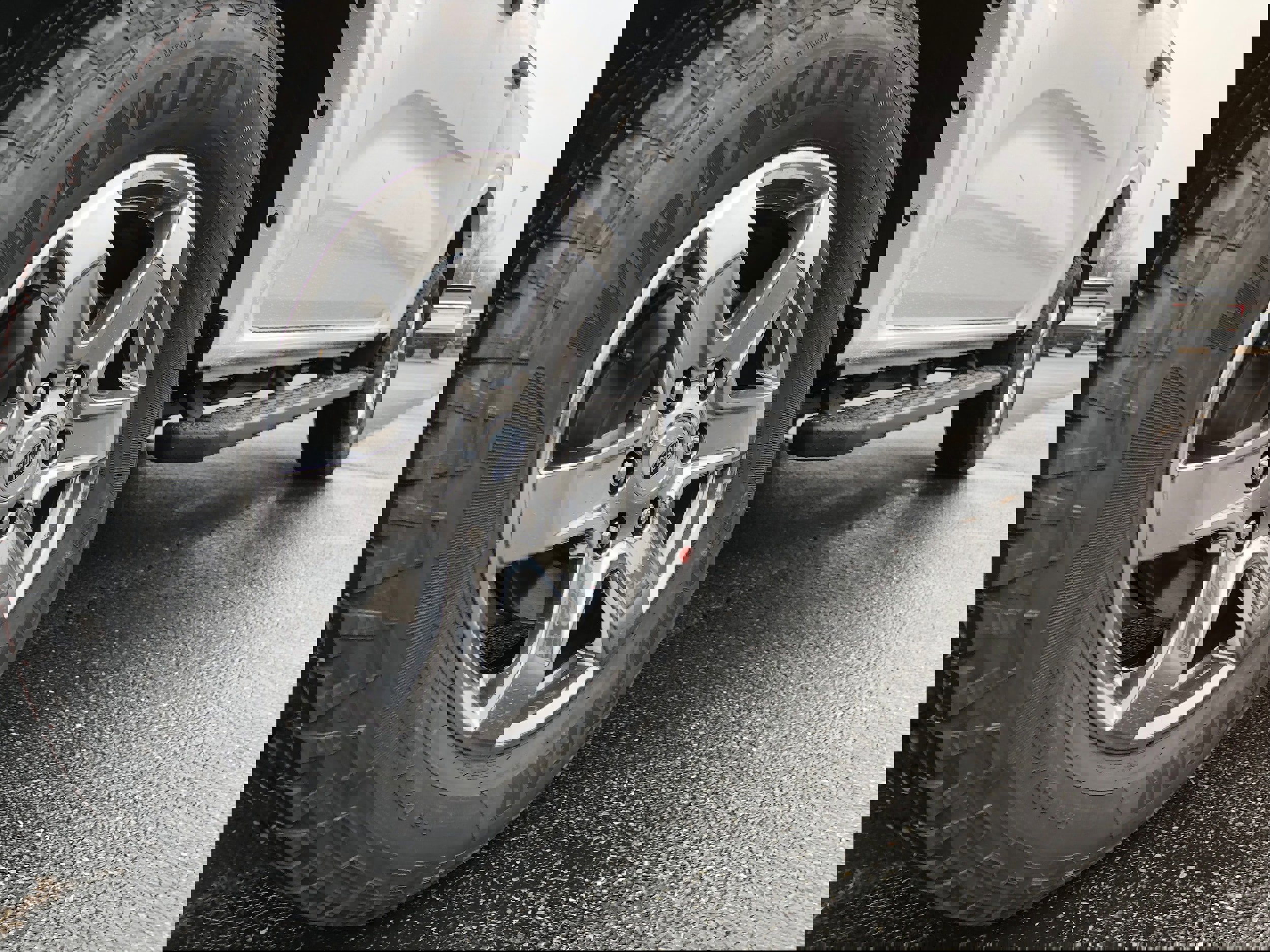 New 2025 Ford Ranger XLT w/ Equipment Group 301A High image 22