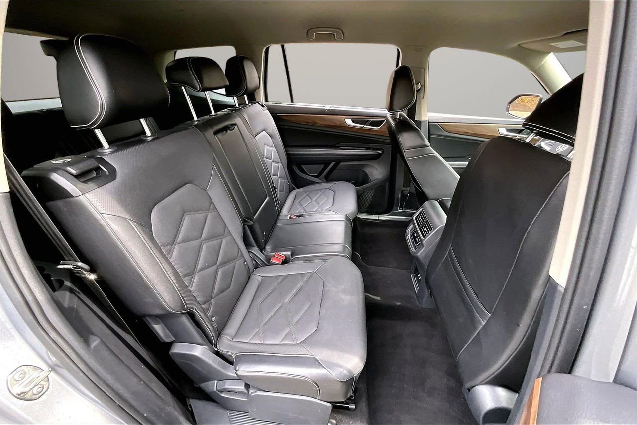 Used 2024 Volkswagen Atlas SE image 23