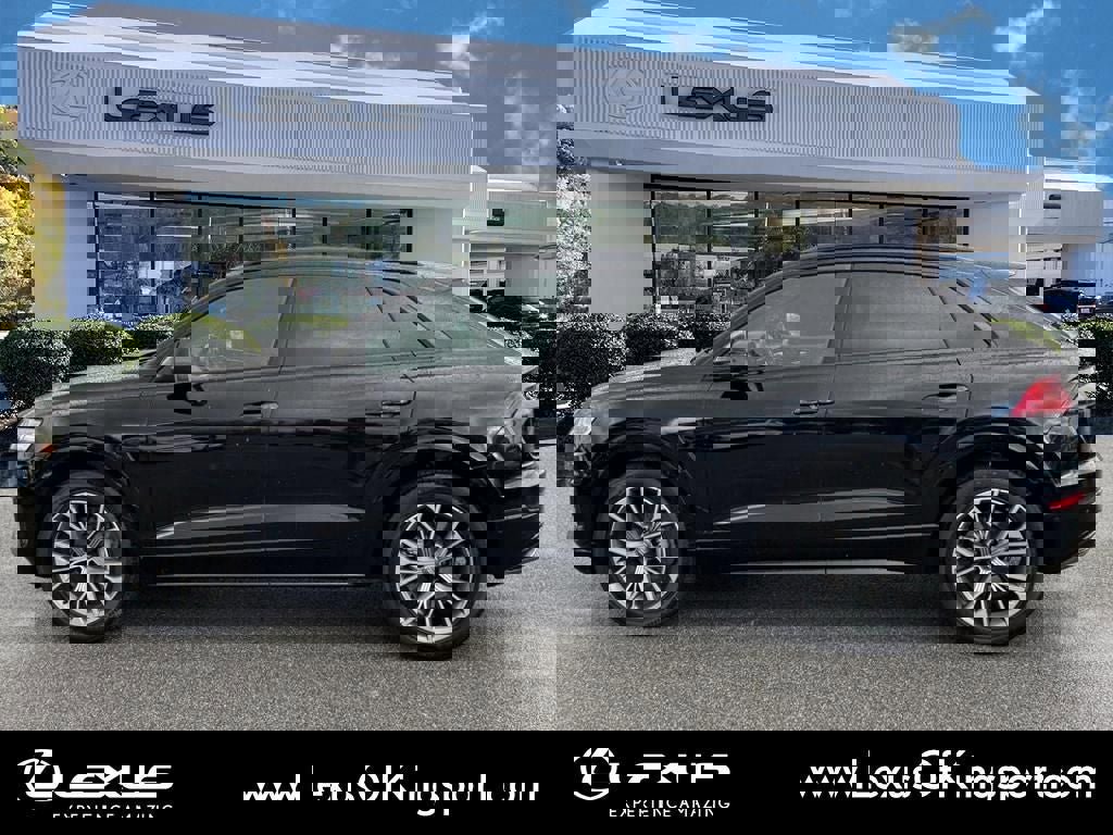 Used 2021 Audi Q8 Premium w/ Black Optic Package image 2