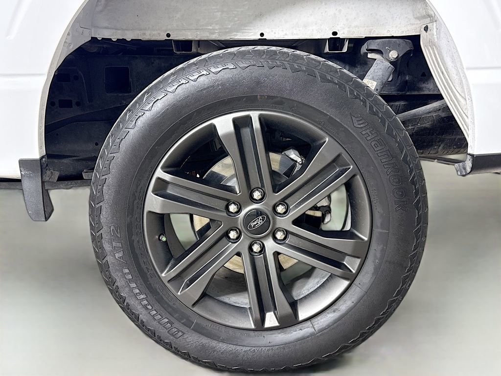 Used 2022 Ford F150 Lariat image 31