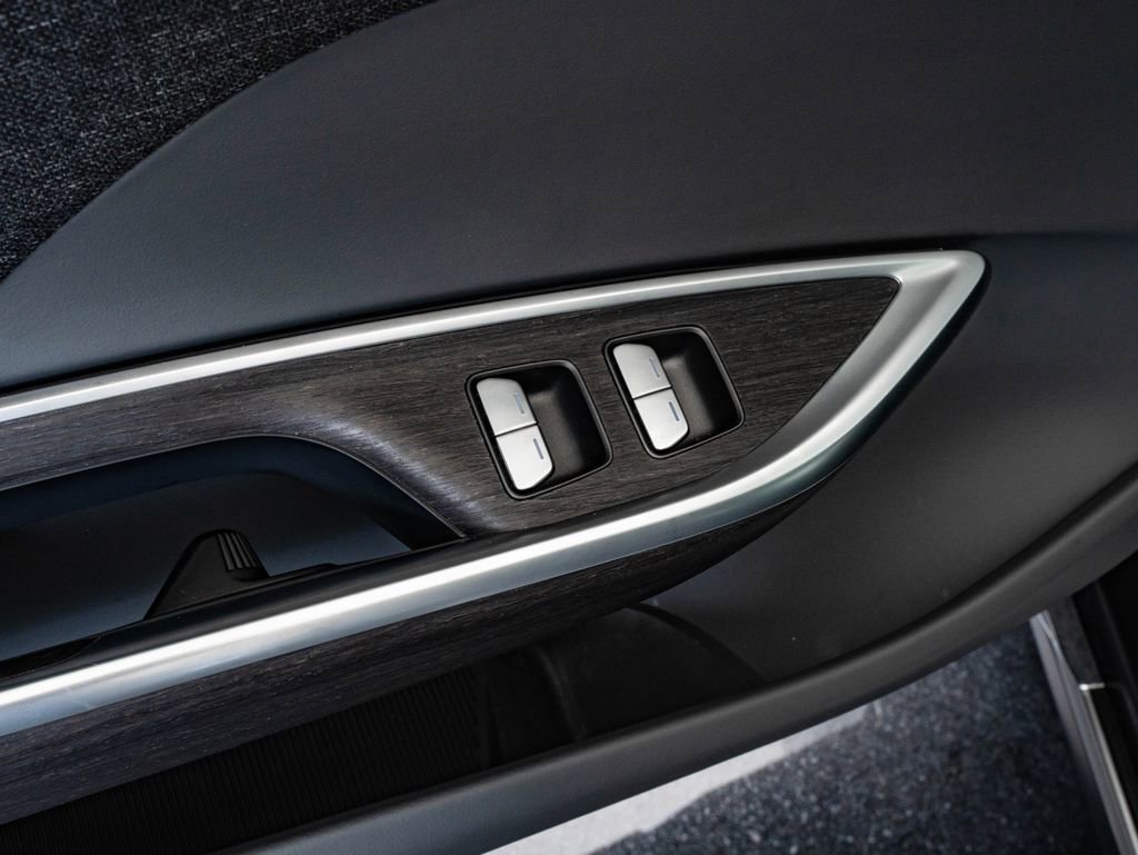 Used 2024 Lucid Air Touring image 26