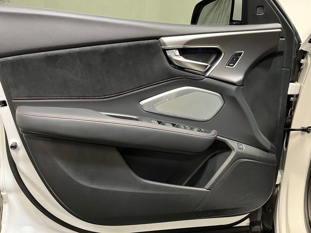 Used 2023 Acura RDX A-Spec image 13