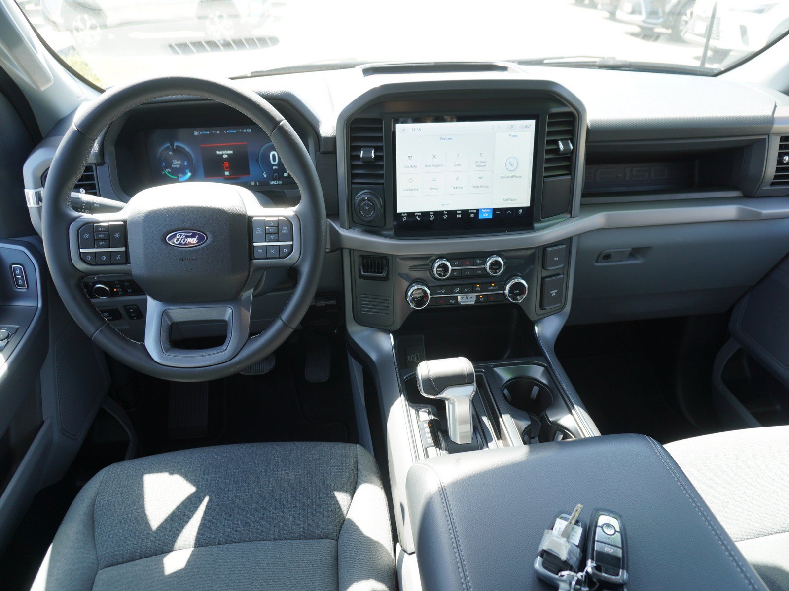 Used 2025 Ford F150 Lightning XLT AWD/4WD image 2