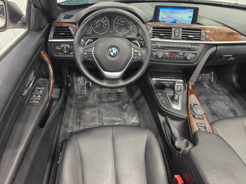 Used 2015 BMW 428i xDrive Convertible AWD/4WD image 4
